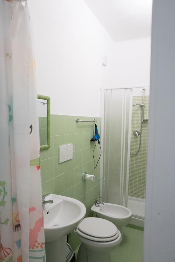 Next Stop Roma Affittacamere Da Florindo エクステリア 写真